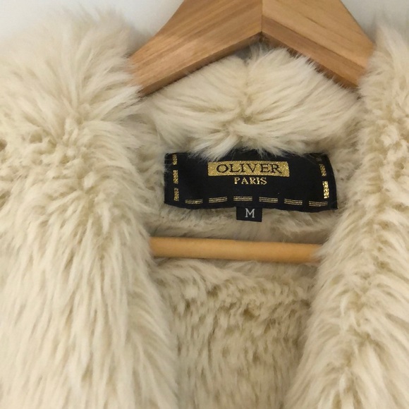 Oliver paris Jackets & Blazers - Women’s Oliver faux suede and fur coat